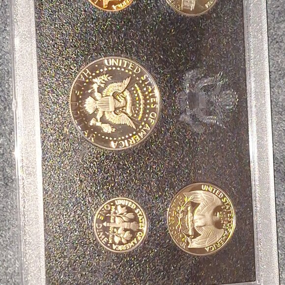 1983-S US Mint Proof Set... 5 Coins... In Original US Mint Packaging - Picture 2 of 2